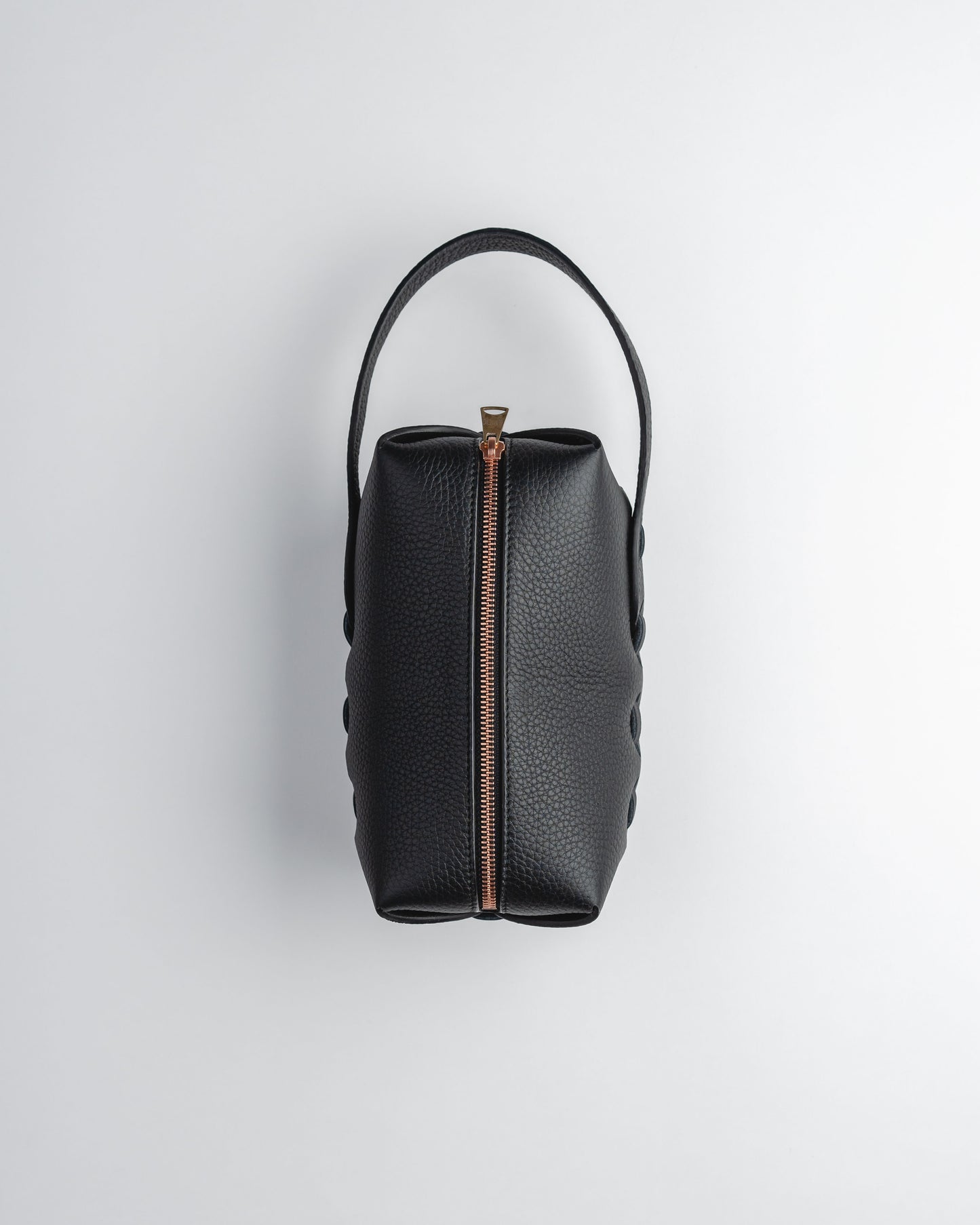N-2 One Handle Pouch