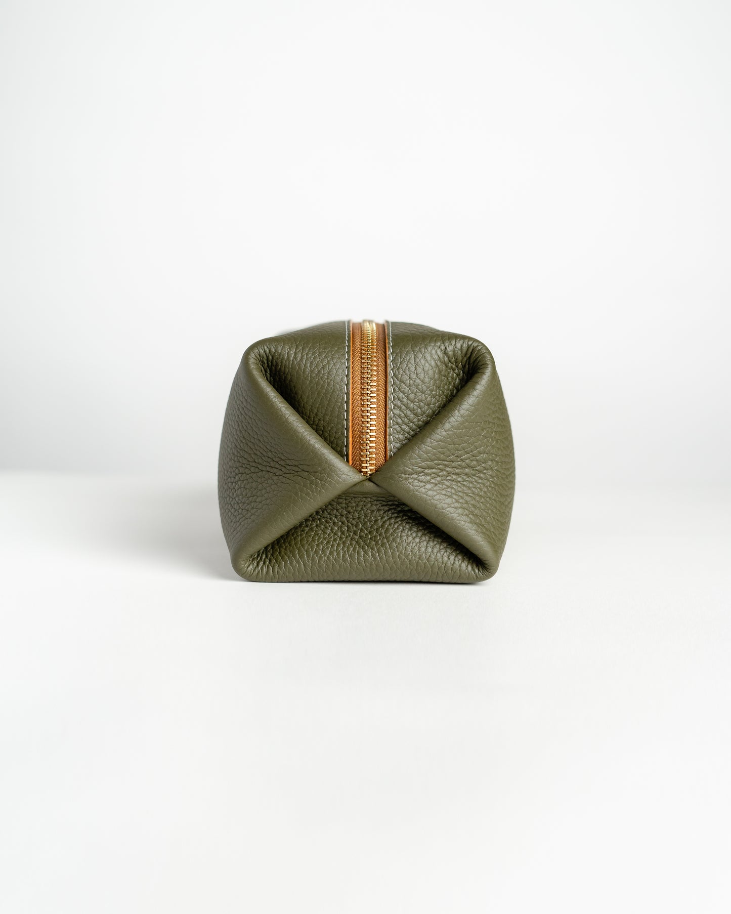 One Handle Pouch