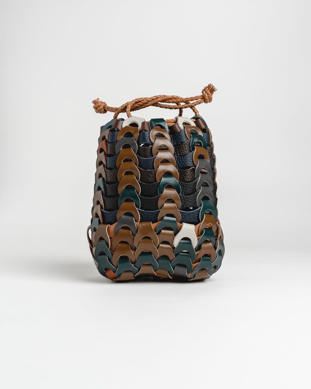 B-64 MINI SACHETTO – il micio di Hidetaka Fukaya